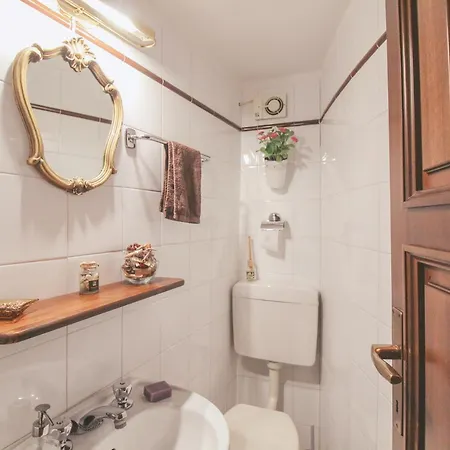 Il Tuffatore 메나지오