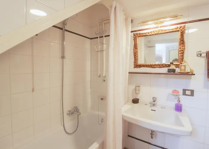 Il Tuffatore * Μενάτζιο